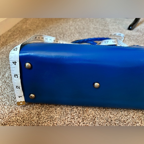 Patricia Nash Blue Embossed Purse - Picture 9 of 11